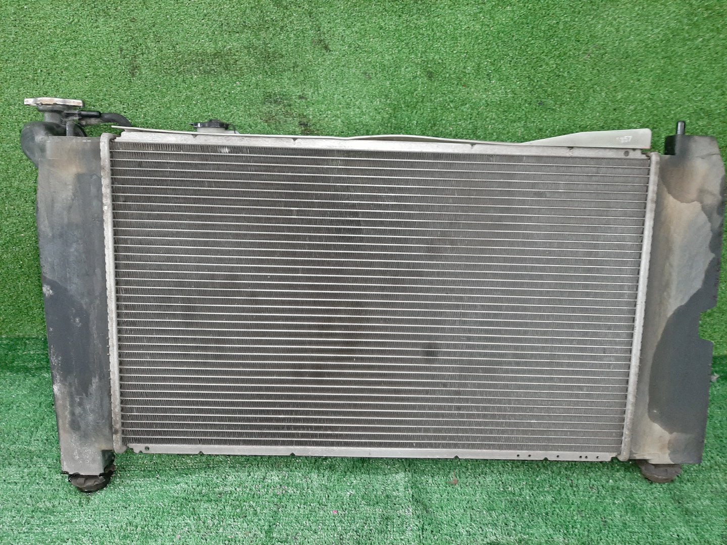Радиатор основной TOYOTA VOLTZ ZZE136, ZZE137, ZZE138, ZZE136, ZZE137, ZZE138 1ZZ-FE 4656 2 ракурс