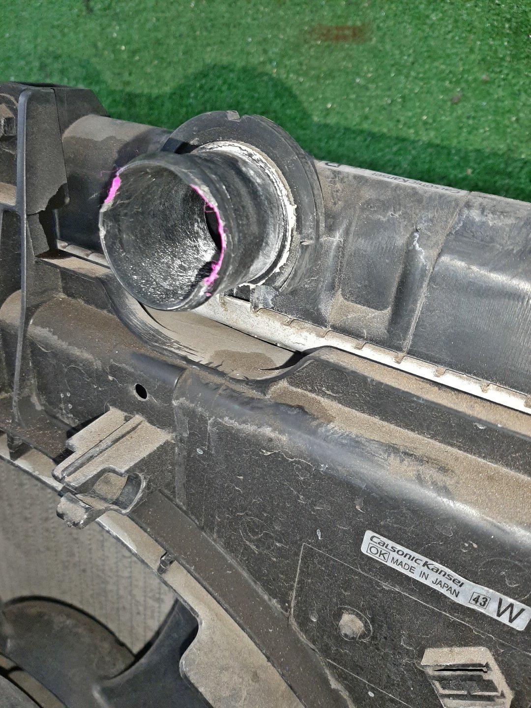 Радиатор основной NISSAN LIBERTY RM12, RNM12 QR20DE 4707 3 ракурс