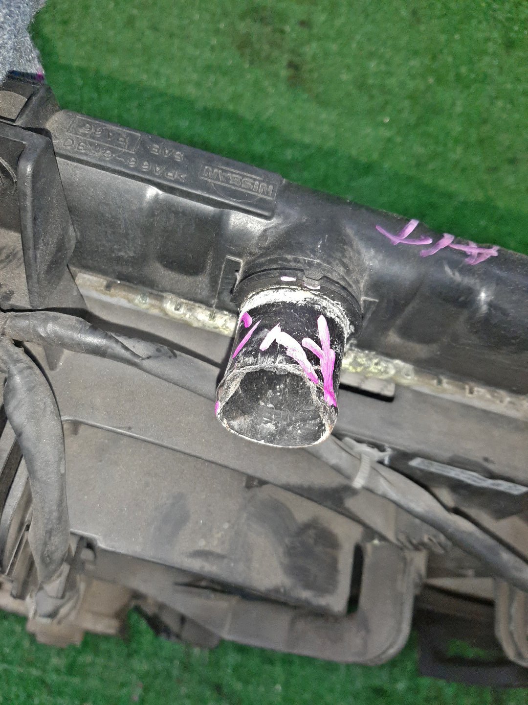 Радиатор основной NISSAN PRIMERA QP12 QG18DE 4713 3 ракурс