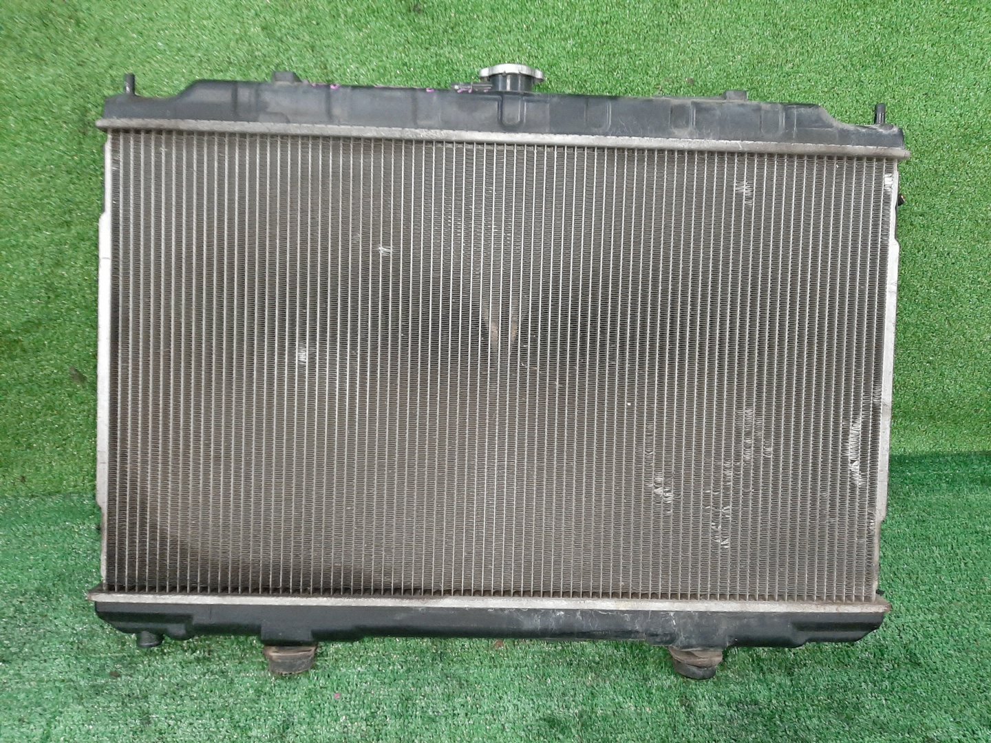 Радиатор основной NISSAN CEFIRO A33 VQ20DE 4719 2 ракурс