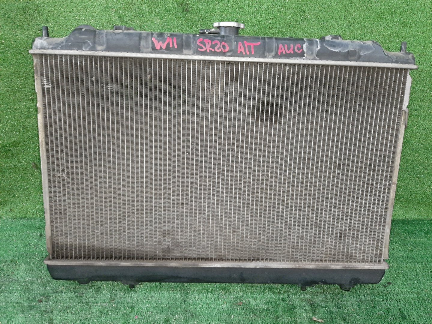 Радиатор основной NISSAN AVENIR, EXPERT, TINO W11, VW11, VNW11, V10 QG18DE 4721 2 ракурс