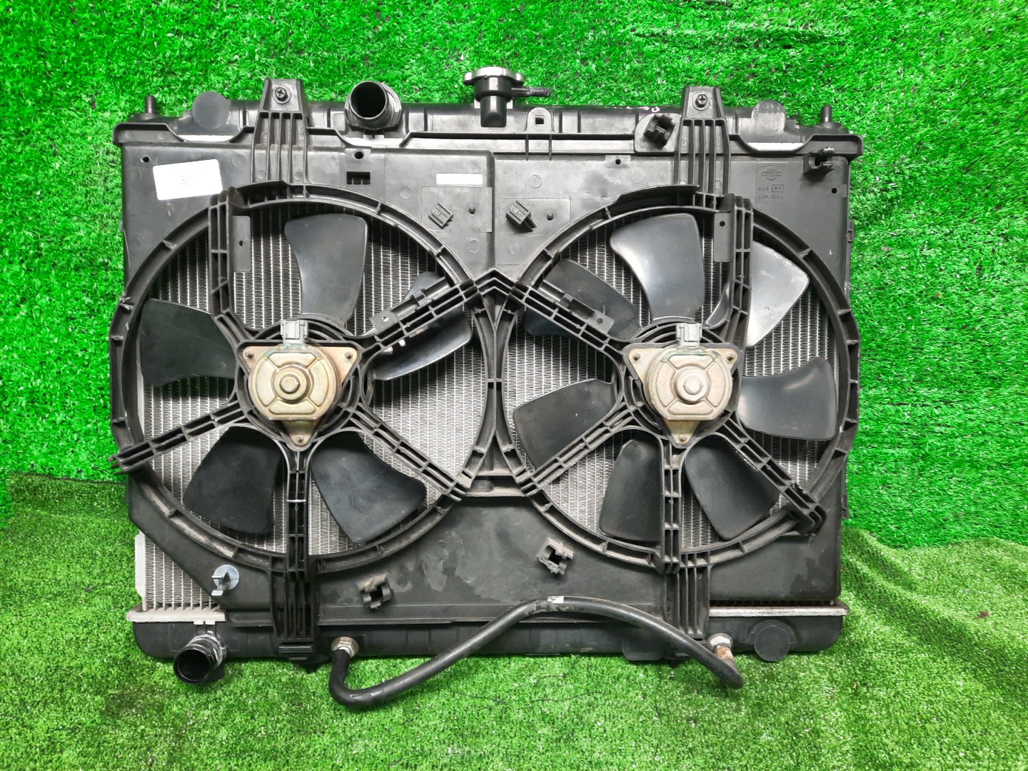 Радиатор основной  NISSAN SERENA PC24 SR20DE ,4783 1 ракурс