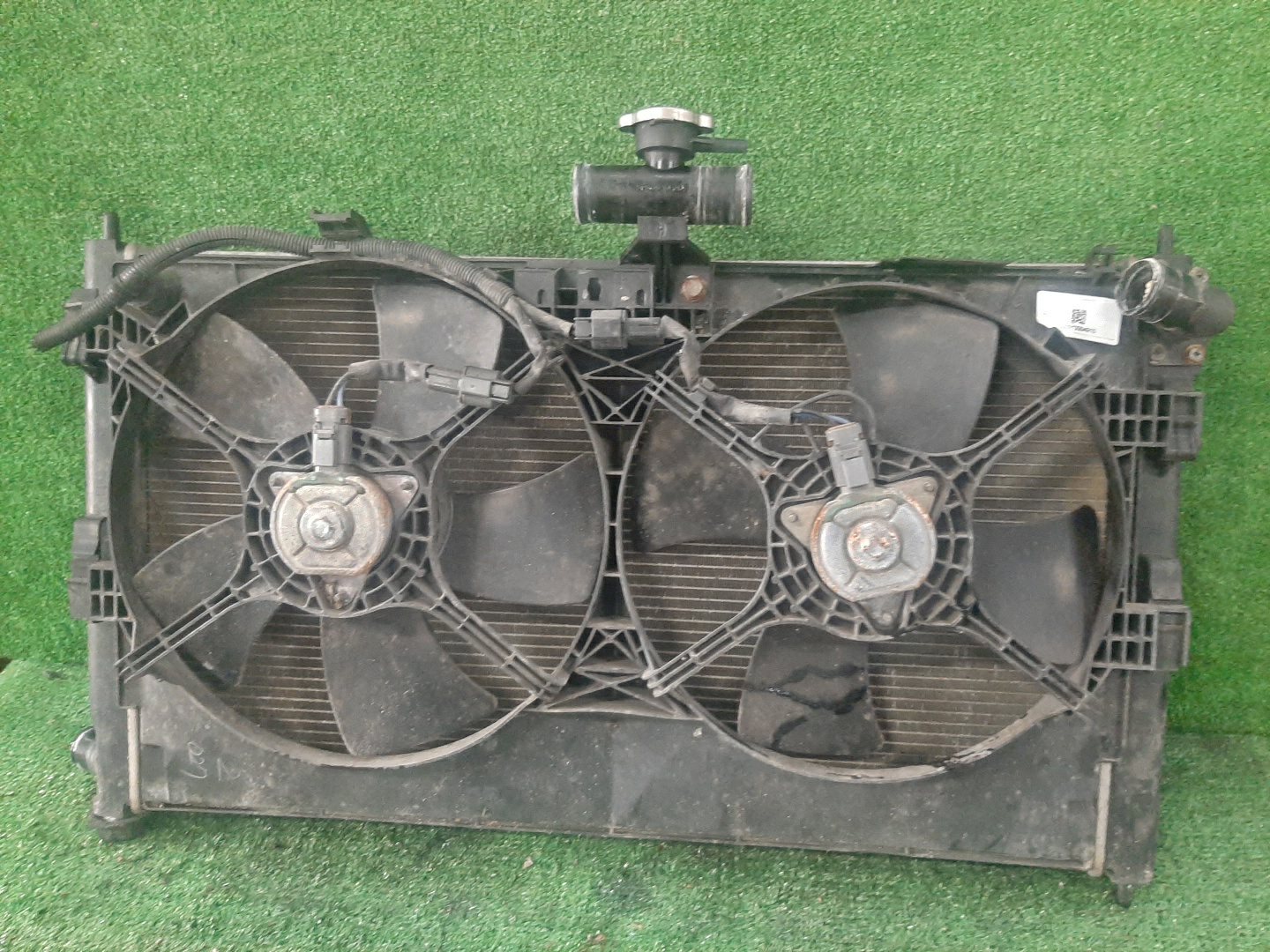 Радиатор основной MITSUBISHI OUTLANDER CW5W 4B12 4910 1 ракурс