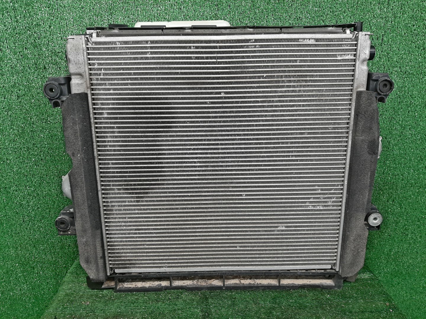 Радиатор основной TOYOTA LAND CRUISER PRADO GDJ150 1GD-FTV 4933 3 ракурс