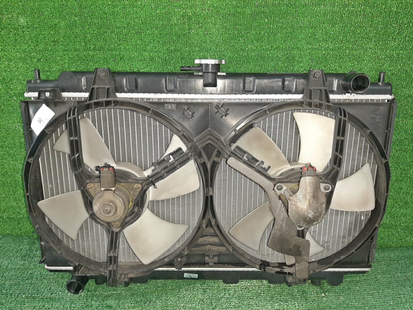 Радиатор основной NISSAN BLUEBIRD, PRIMERA ENU14, HU14, HNU14, EU14, P11, WP11, HP11, HNP11, WHP11, WHNP11 SR18DE, SR20DE, SR20VE 4954 1 ракурс