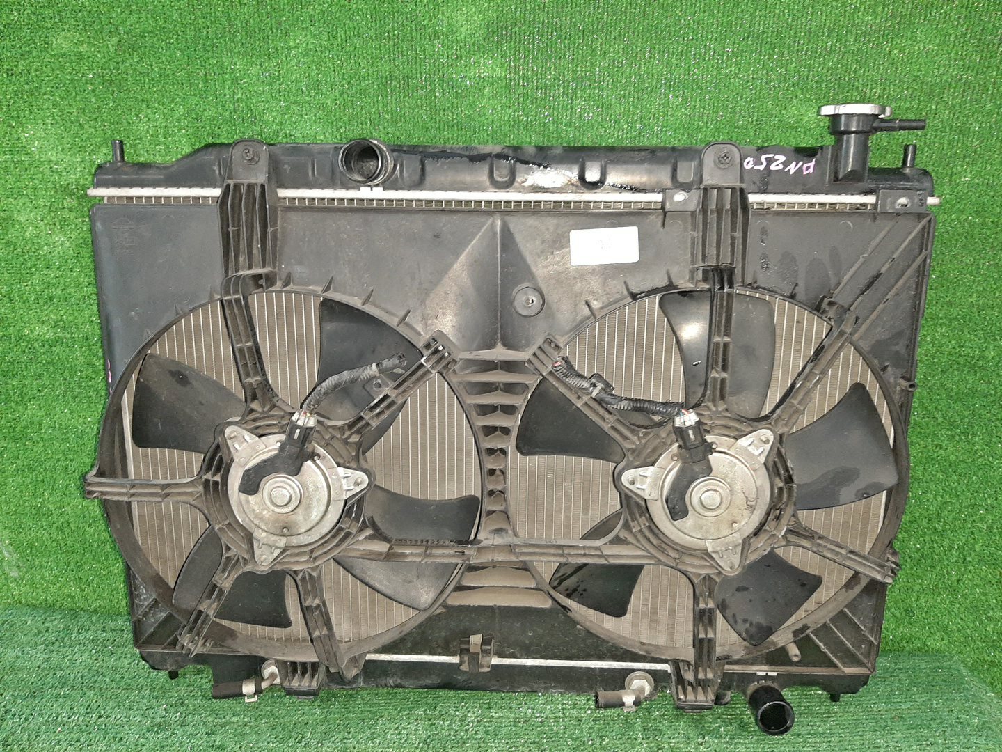 Радиатор основной NISSAN MURANO Z50, TZ50, PNZ50, PZ50 VQ35DE 4980 1 ракурс