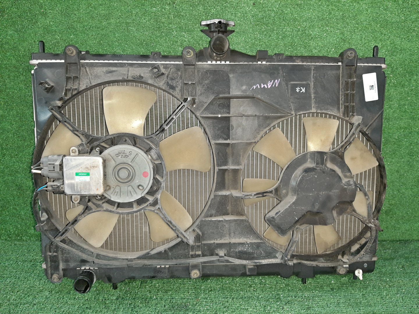 Радиатор основной MITSUBISHI GRANDIS NA4W 4G69 5010 1 ракурс
