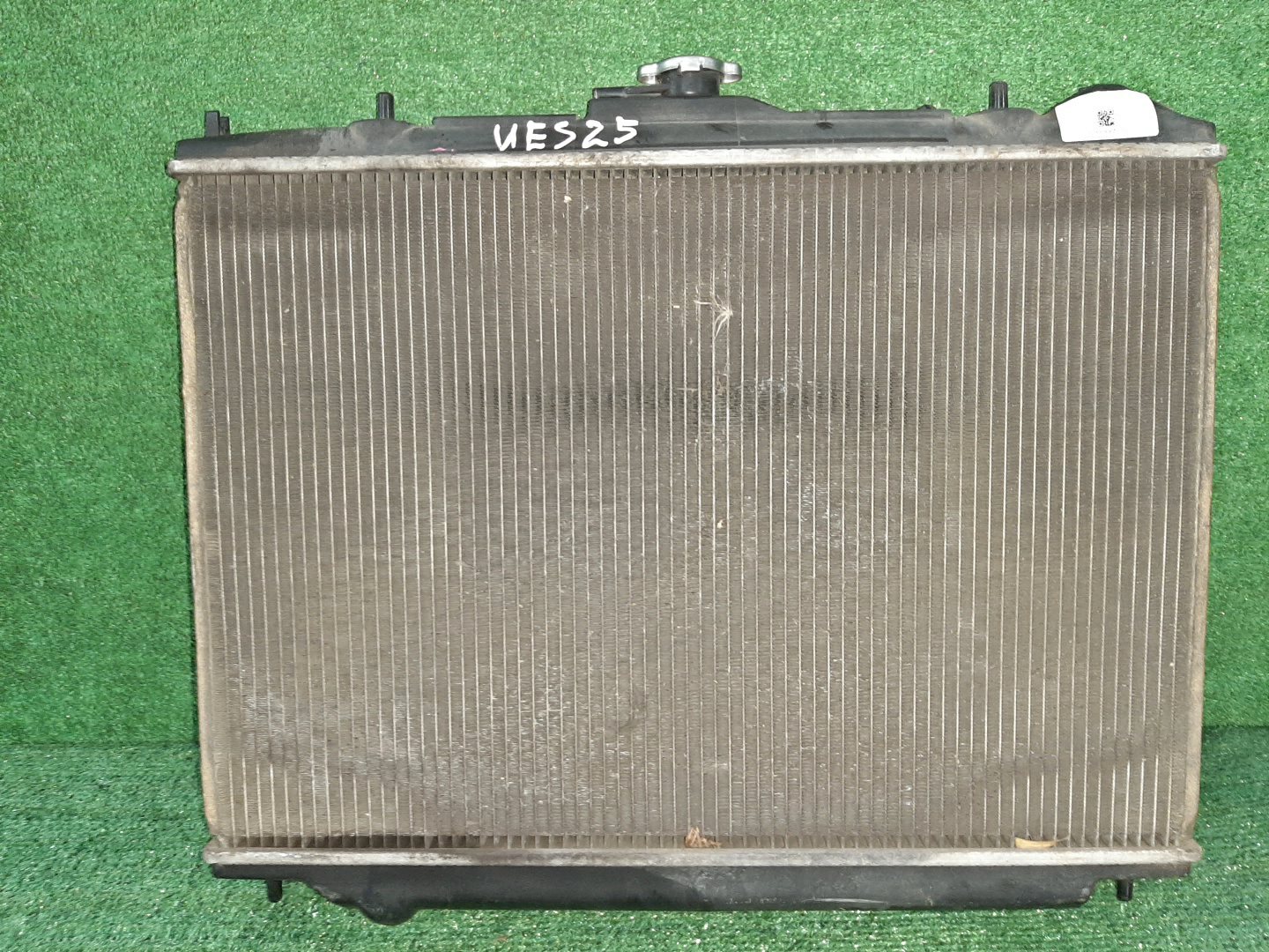 Радиатор основной ISUZU WIZARD UES73FW, UES25FW, UER25FW 6VD1 5012 2 ракурс