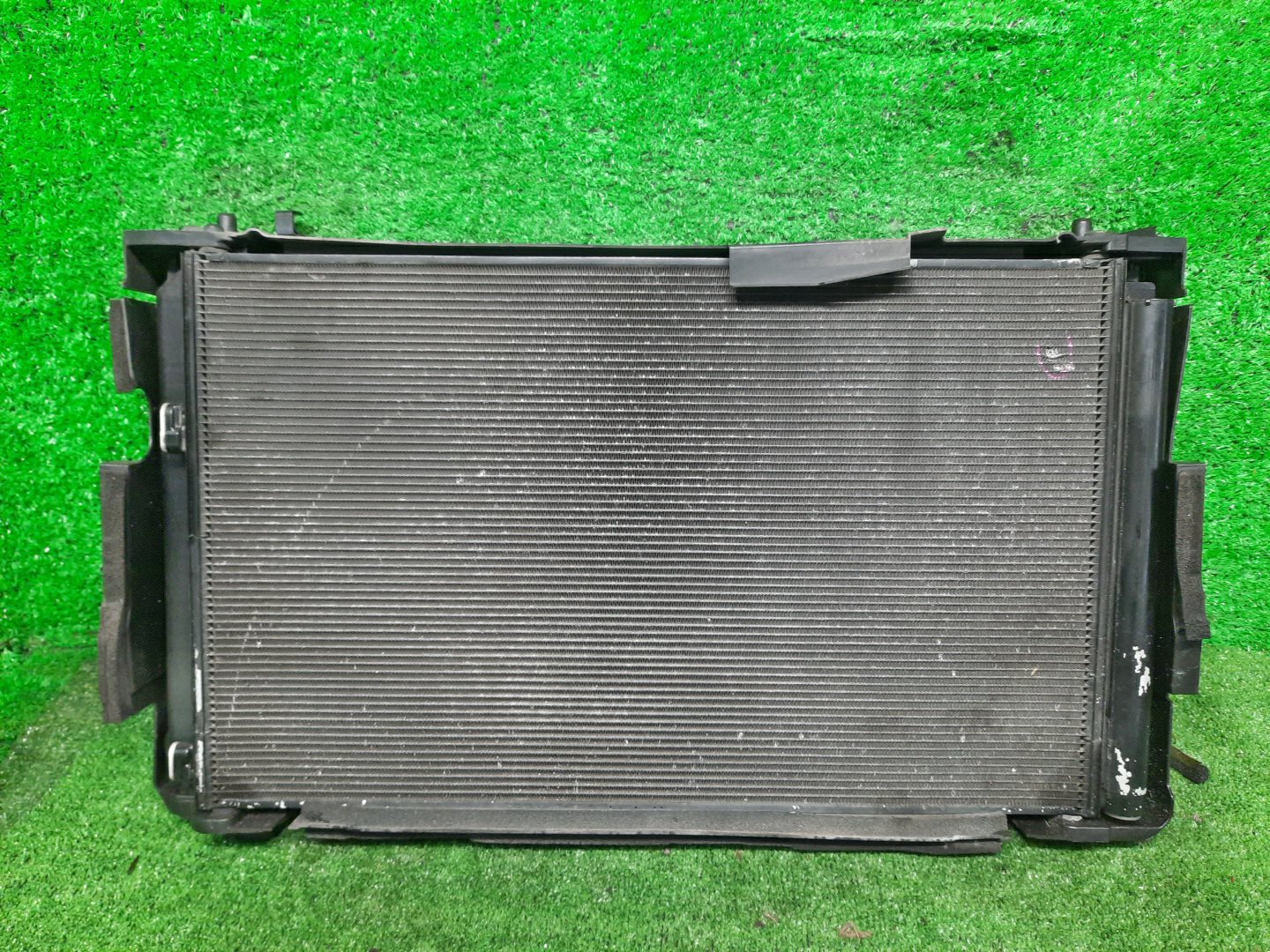 Радиатор основной TOYOTA ESTIMA GSR55W, ACR50W, GSR50W, ACR55W 2GR-FE 5238 3 ракурс
