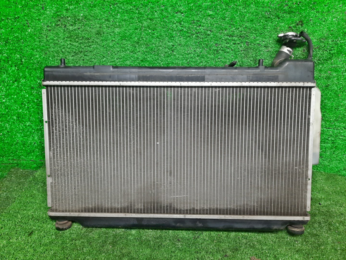 Радиатор основной HONDA FIT, JAZZ GD2, GD3, GD4, GD1 L13A 5251 2 ракурс