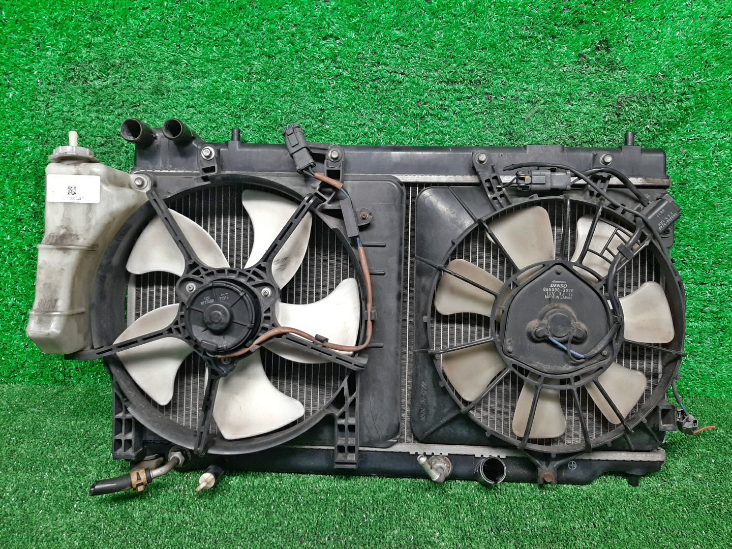 Радиатор основной HONDA FIT, JAZZ GD2, GD3, GD4, GD1 L13A 5297 1 ракурс