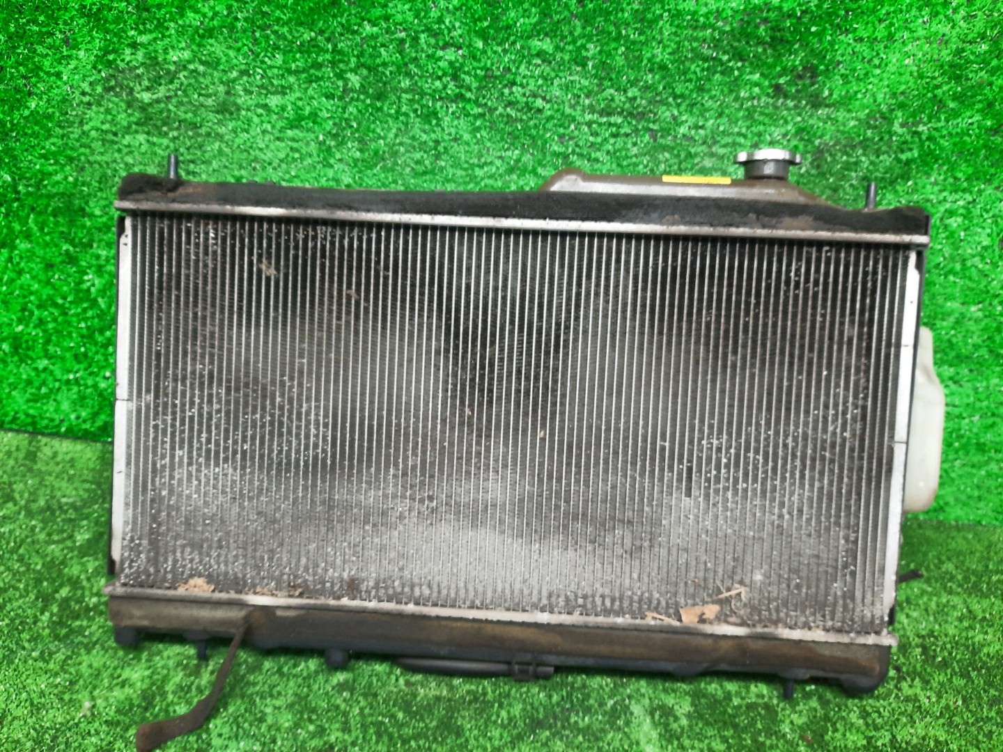 Радиатор основной SUBARU LEGACY BRM FB25 5484 2 ракурс