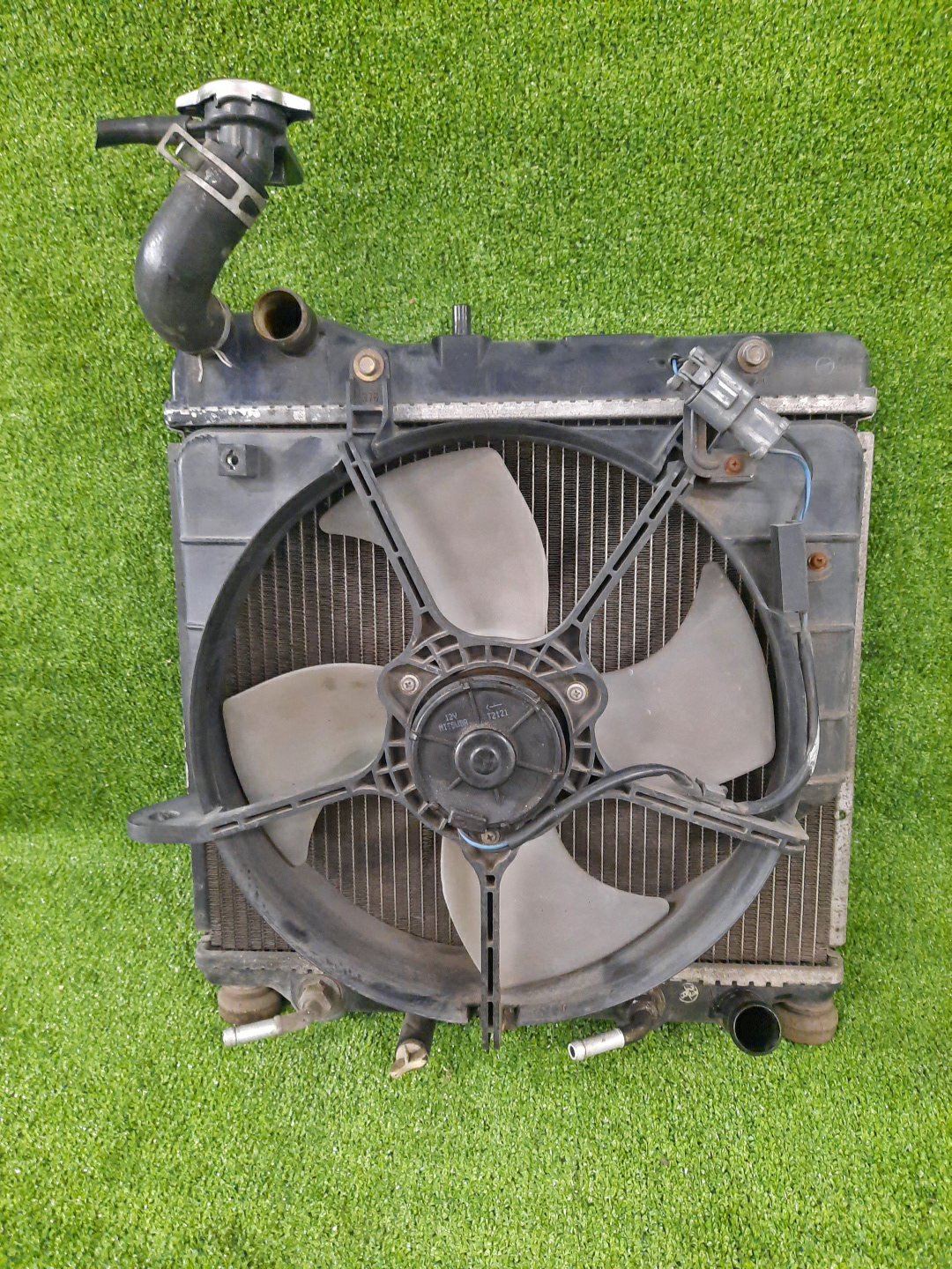 Радиатор основной HONDA FIT, JAZZ GD2, GD3, GD4, GD1 L13A 5491 1 ракурс