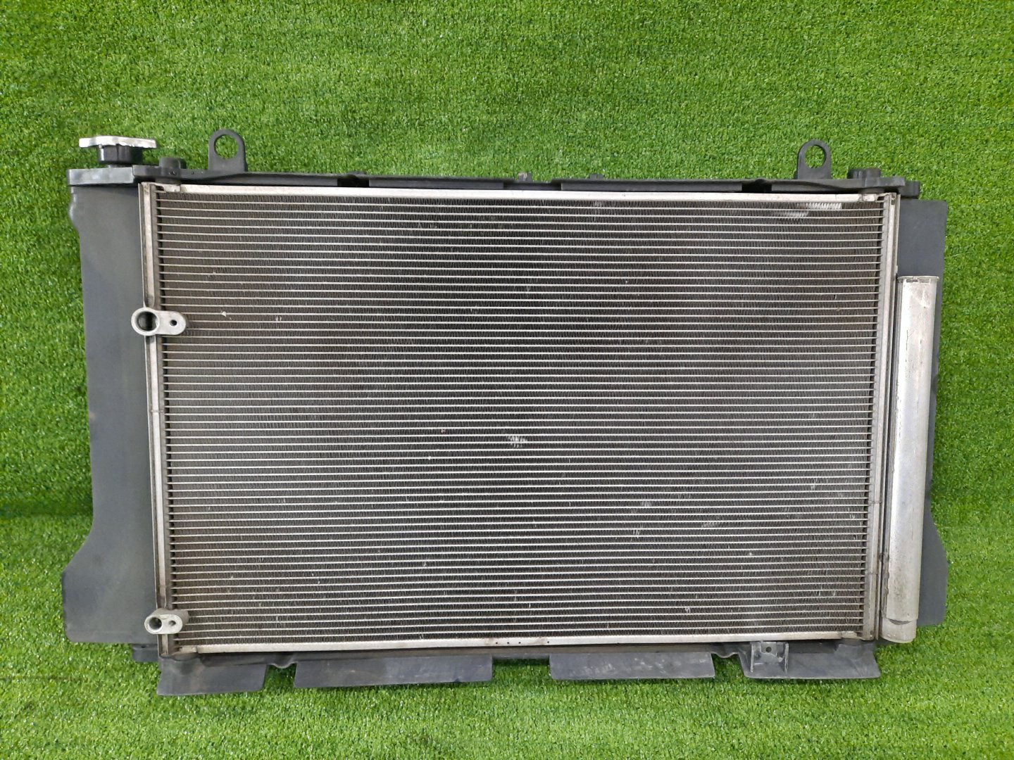 Радиатор основной TOYOTA AXIO, COROLLA FIELDER, COROLLA  AXIO, FIELDER NZE141, NZE144, ZRE142, ZRE144, ZRE144G, ZRE142G, NZE144G, NZE141G 1NZ-FE, 2ZR-FE, 2ZR-FAE 5497 2 ракурс