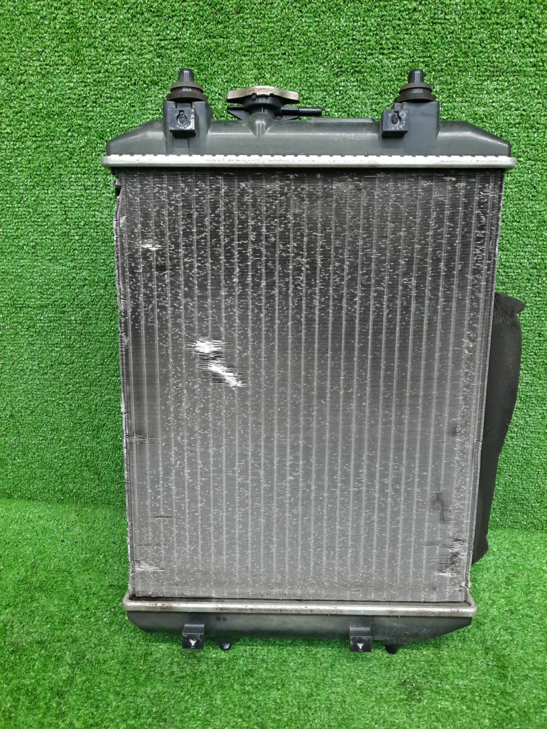 Радиатор основной TOYOTA PASSO, BOON KGC15, KGC10, QNC10, M301S, M310S, M312S, M300S 1KR-FE 5644 2 ракурс