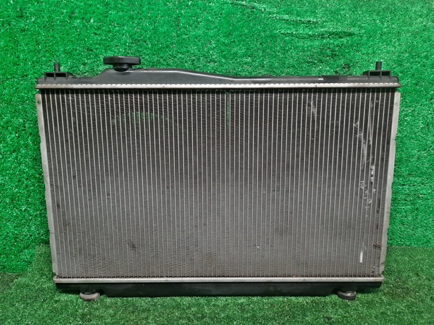 Радиатор основной HONDA STREAM RN1 D17A 5713 2 ракурс