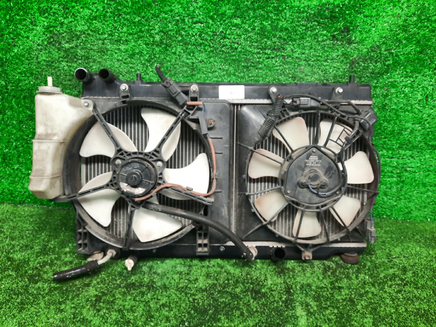 Радиатор основной HONDA FIT, JAZZ GD2, GD3, GD4, GD1 L13A 5746 1 ракурс