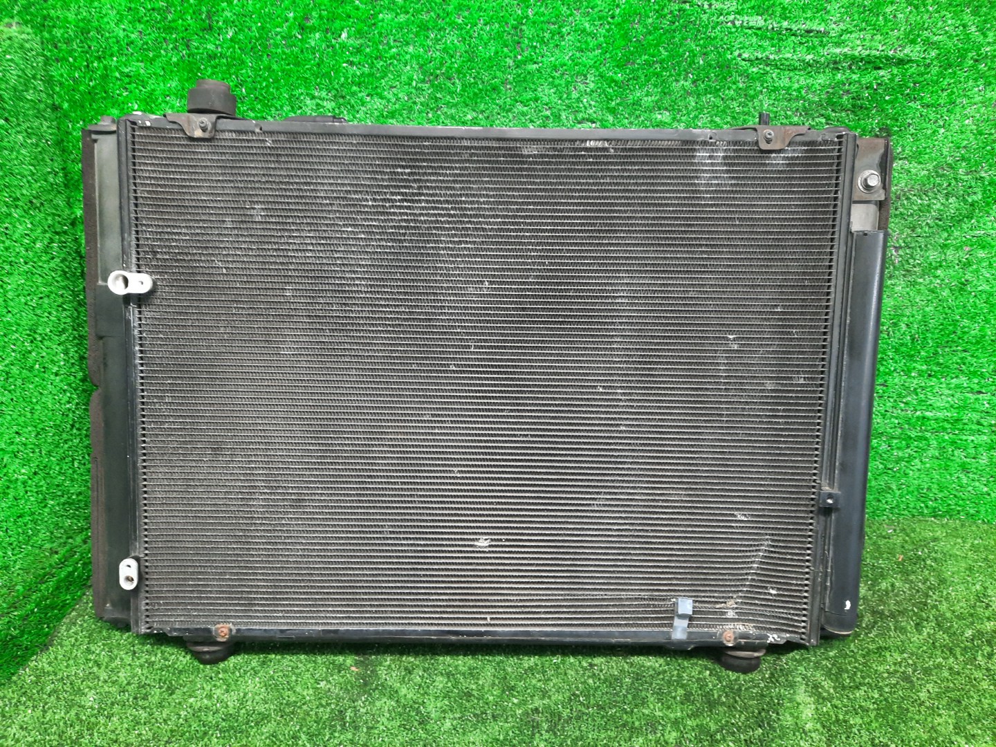 Радиатор основной TOYOTA ALPHARD ANH10W 2AZ-FE 5758 2 ракурс