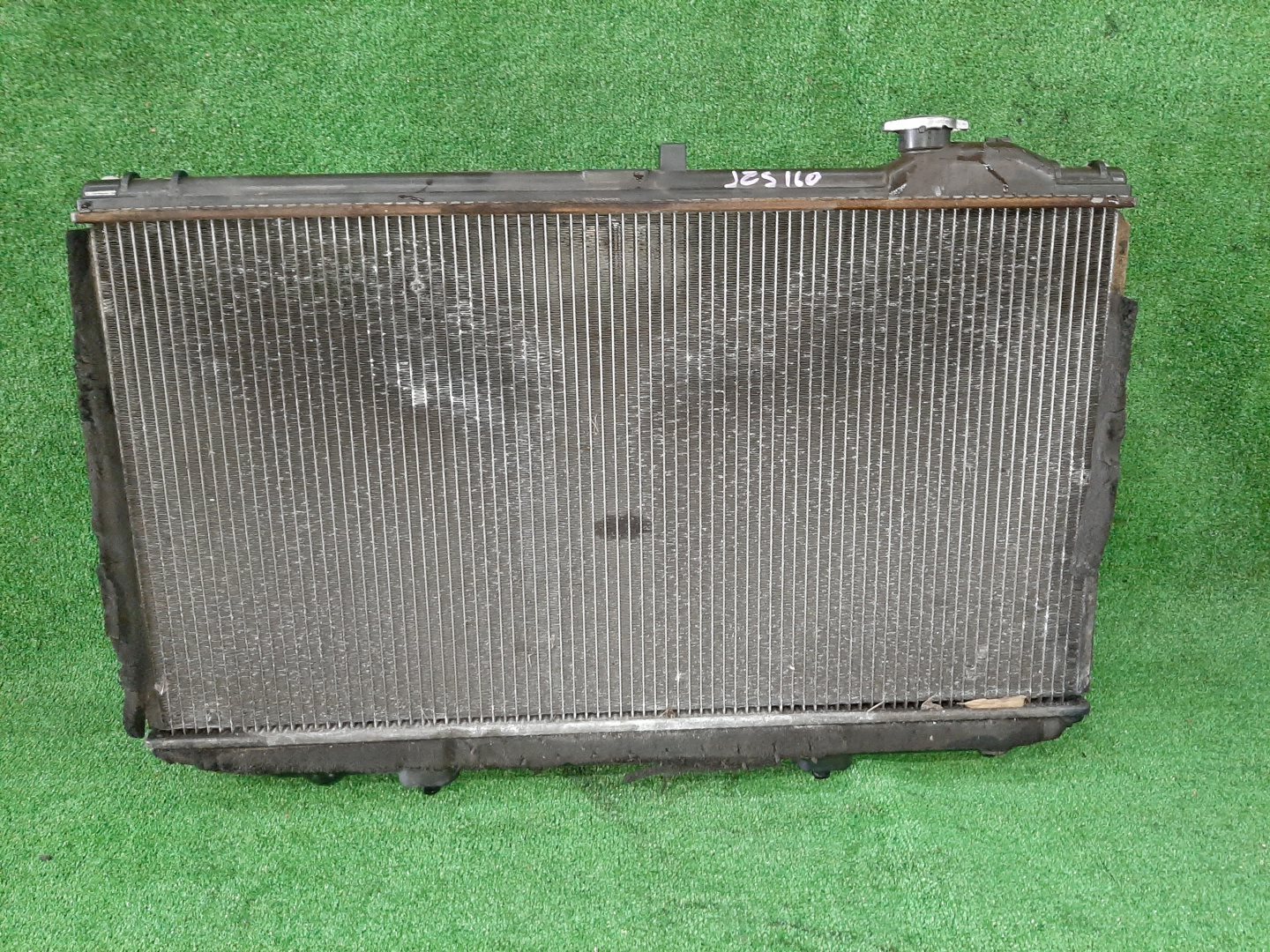 Радиатор основной TOYOTA ARISTO JZS160 2JZ-GE 5772 2 ракурс