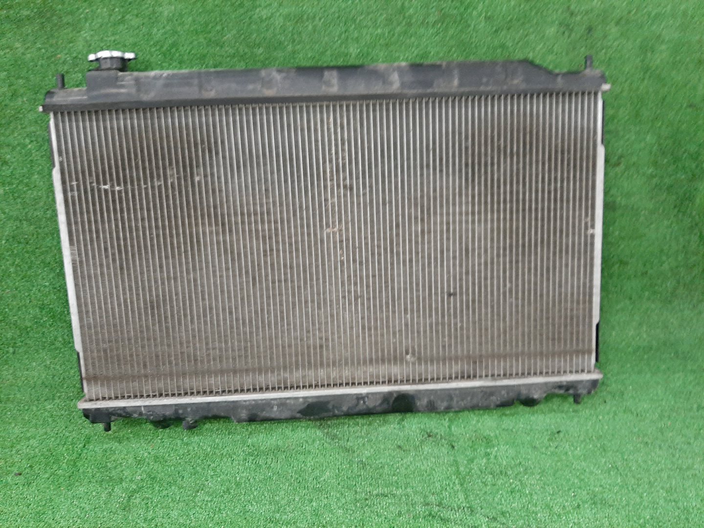 Радиатор основной NISSAN TEANA J31 VQ23DE 5774 2 ракурс
