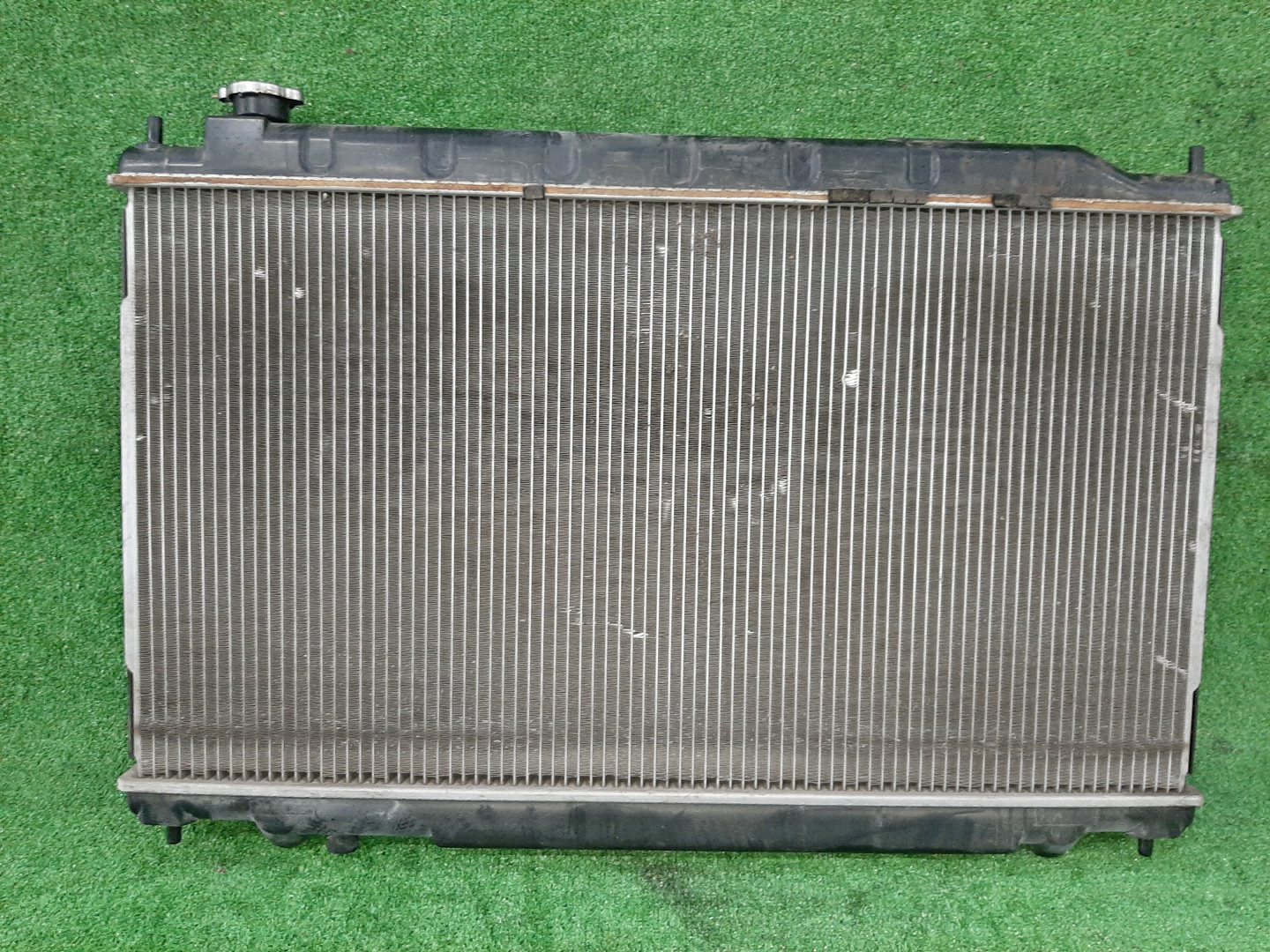 Радиатор основной NISSAN TEANA J31 VQ23DE 5806 2 ракурс