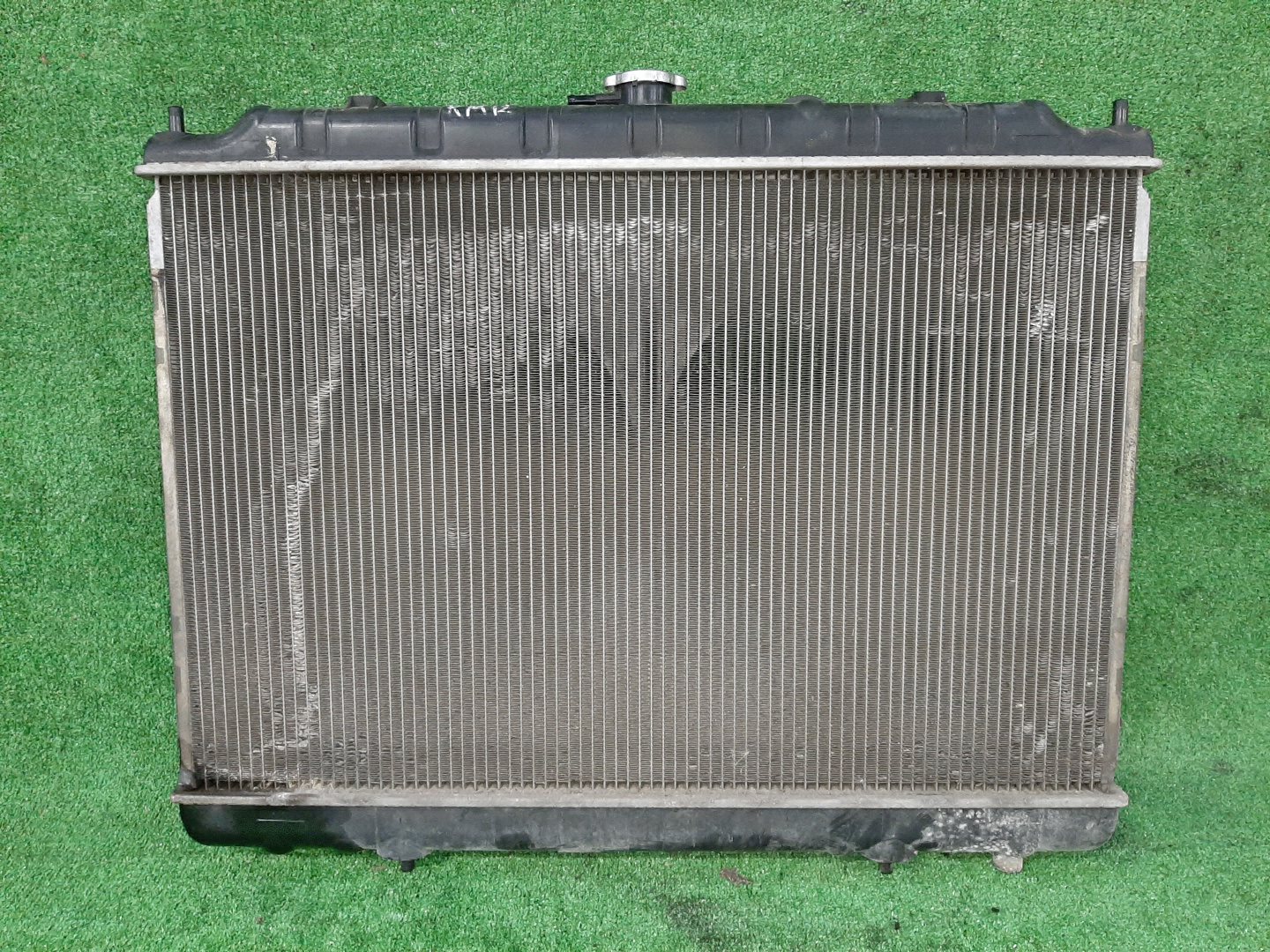 Радиатор основной NISSAN LIBERTY RM12, RNM12 QR20DE 5816 2 ракурс