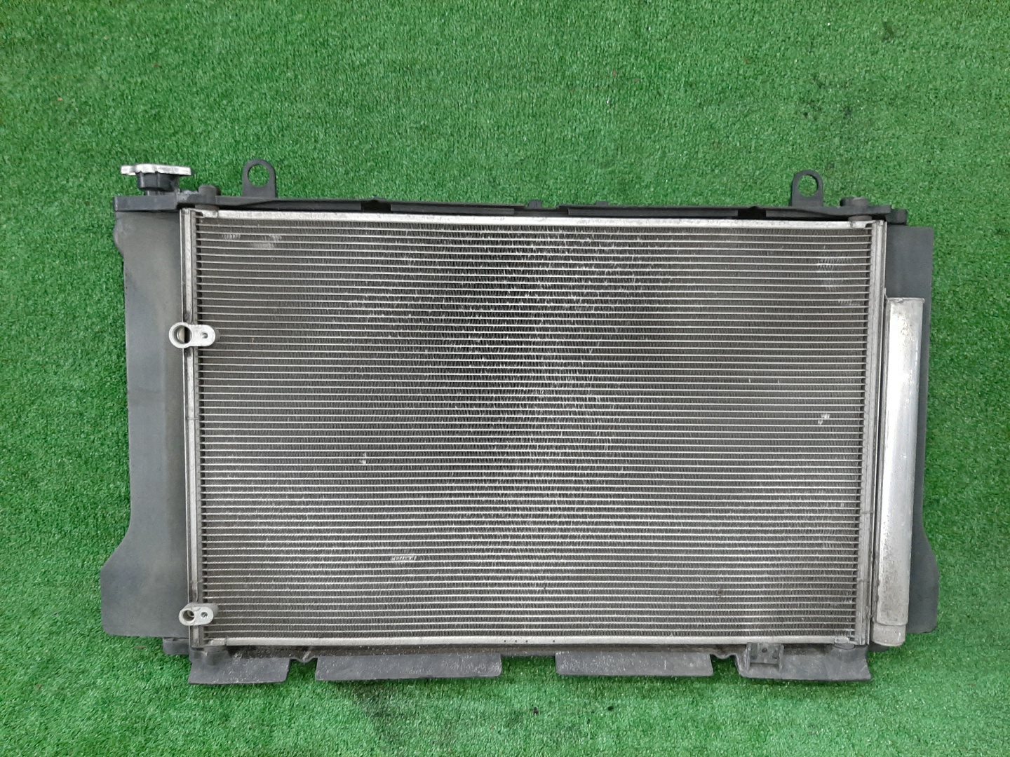 Радиатор основной TOYOTA AXIO, COROLLA FIELDER, COROLLA  AXIO, FIELDER NZE141, NZE144, ZRE142, ZRE144, ZRE144G, ZRE142G, NZE144G, NZE141G 1NZ-FE, 2ZR-FE, 2ZR-FAE 5820 2 ракурс