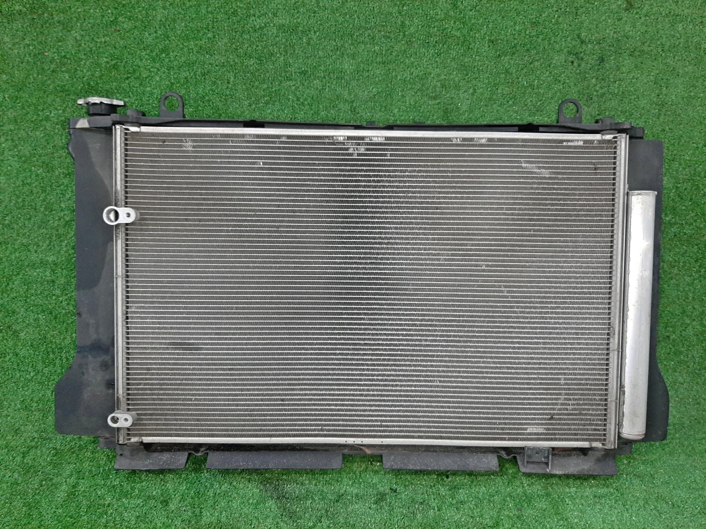 Радиатор основной TOYOTA AXIO, COROLLA FIELDER, COROLLA  AXIO, FIELDER NZE141, NZE144, ZRE142, ZRE144, ZRE144G, ZRE142G, NZE144G, NZE141G 1NZ-FE, 2ZR-FE, 2ZR-FAE 5842 2 ракурс