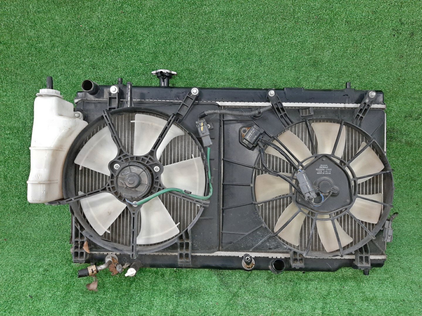 Радиатор основной HONDA AIRWAVE GJ1, GJ2 L15A 5846 1 ракурс