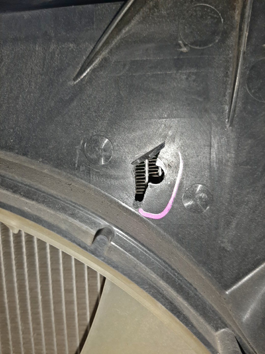 Радиатор основной TOYOTA CROWN GRS182, GRS180, GRS181, GRS183, GRS184 3GR-FSE 5851 2 ракурс