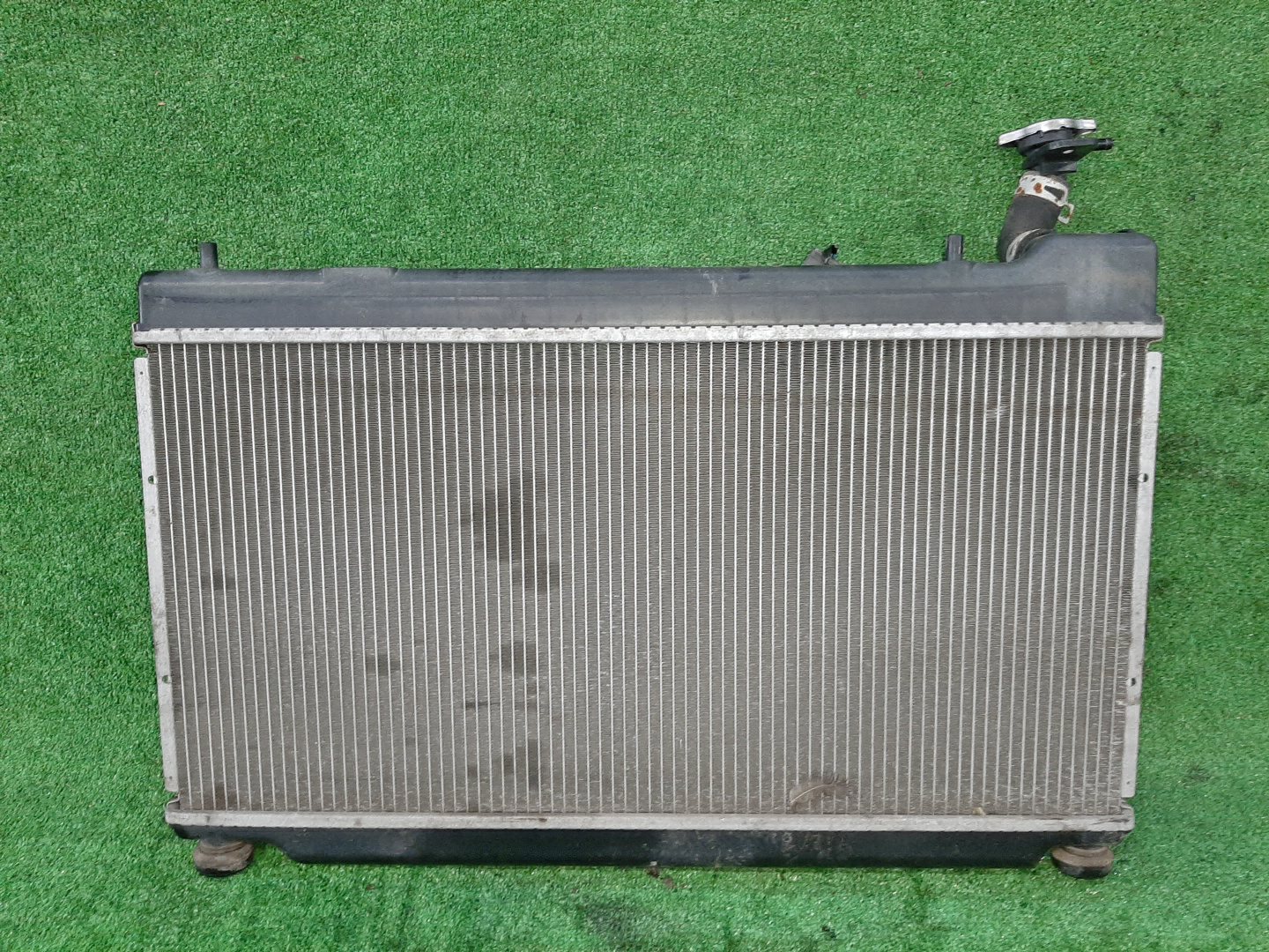 Радиатор основной HONDA FIT, JAZZ GD2, GD3, GD4, GD1 L13A 5853 2 ракурс