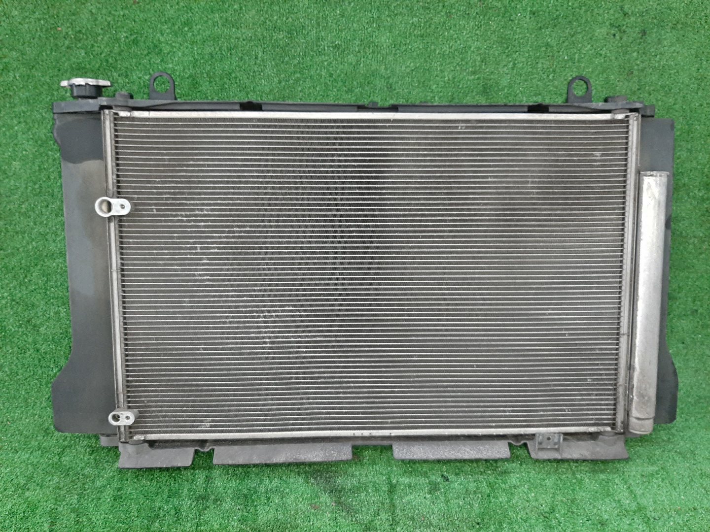 Радиатор основной TOYOTA AXIO, COROLLA FIELDER, COROLLA  AXIO, FIELDER NZE141, NZE144, ZRE142, ZRE144, ZRE144G, ZRE142G, NZE144G, NZE141G 1NZ-FE, 2ZR-FE, 2ZR-FAE 5856 2 ракурс