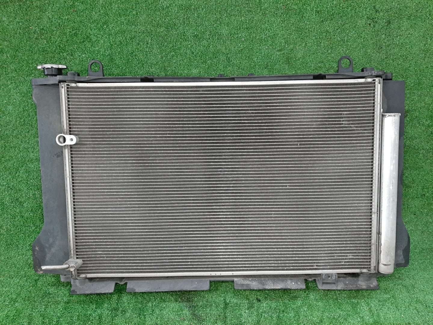 Радиатор основной TOYOTA AXIO, COROLLA FIELDER, COROLLA  AXIO, FIELDER NZE141, NZE144, ZRE142, ZRE144, ZRE144G, ZRE142G, NZE144G, NZE141G 1NZ-FE, 2ZR-FE, 2ZR-FAE 5862 2 ракурс