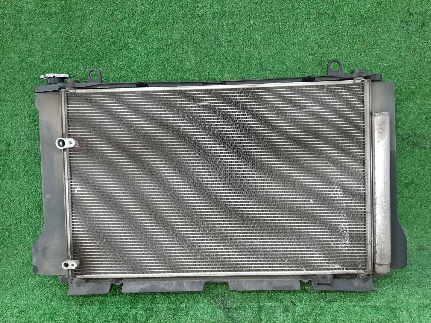 Радиатор основной TOYOTA AXIO, COROLLA FIELDER, COROLLA  AXIO, FIELDER NZE141, NZE144, ZRE142, ZRE144, ZRE144G, ZRE142G, NZE144G, NZE141G 1NZ-FE, 2ZR-FE, 2ZR-FAE 5865 2 ракурс