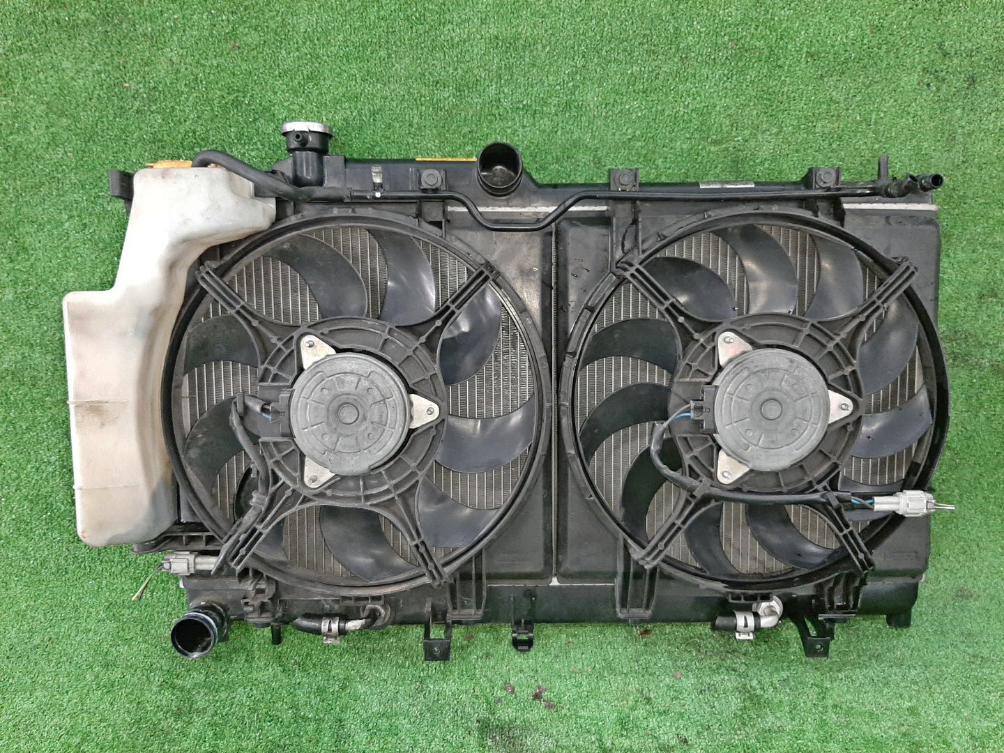 Радиатор основной SUBARU FORESTER, IMPREZA SH9, GH8 EJ25T, EJ255, EJ20T, EJ20X 5886 1 ракурс