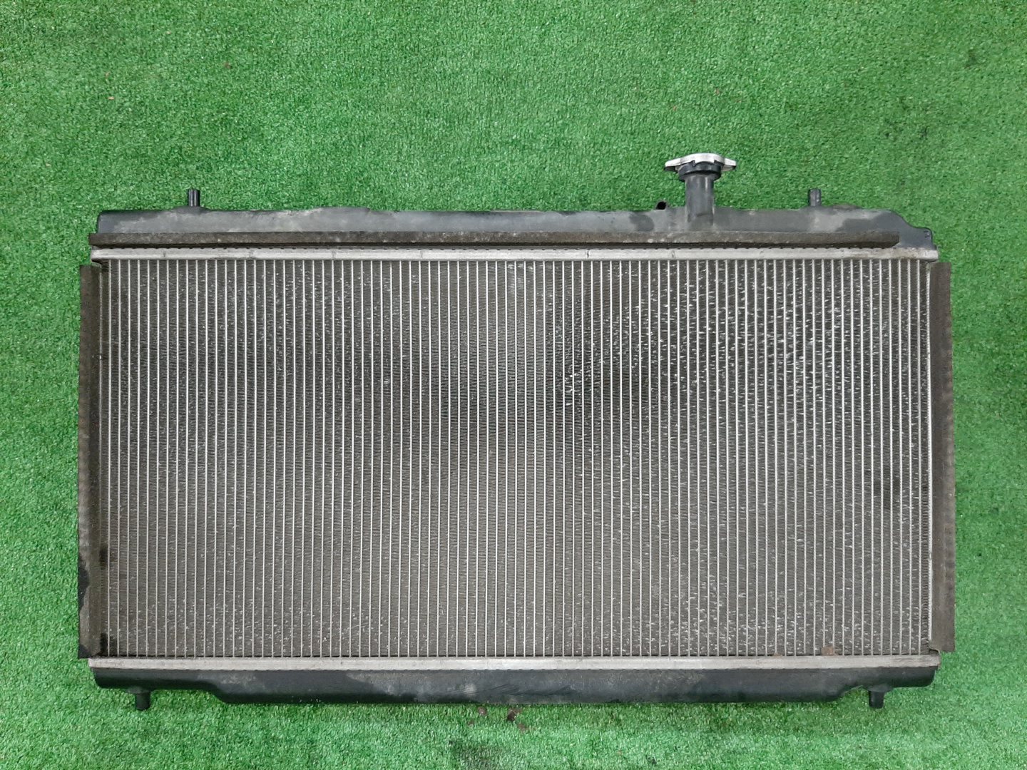 Радиатор основной HONDA AIRWAVE GJ1, GJ2 L15A 5887 2 ракурс