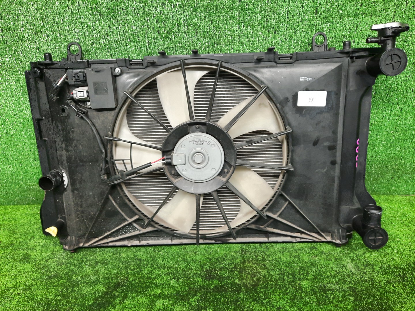 Радиатор основной TOYOTA AXIO, COROLLA FIELDER, COROLLA AXIO, FIELDER NZE141, NZE144, ZRE142, ZRE144, ZRE144G, ZRE142G, NZE144G, NZE141G 1NZ-FE, 2ZR-FE, 2ZR-FAE 5999 1 ракурс Радиатор основной TOYOTA AXIO, COROLLA FIELDER, COROLLA AXIO, FIELDER NZE141, NZE144, ZRE142, ZRE144, ZRE144G, ZRE142G, NZE144G, NZE141G 1NZ-FE, 2ZR-FE, 2ZR-FAE 5999 1 ракурс