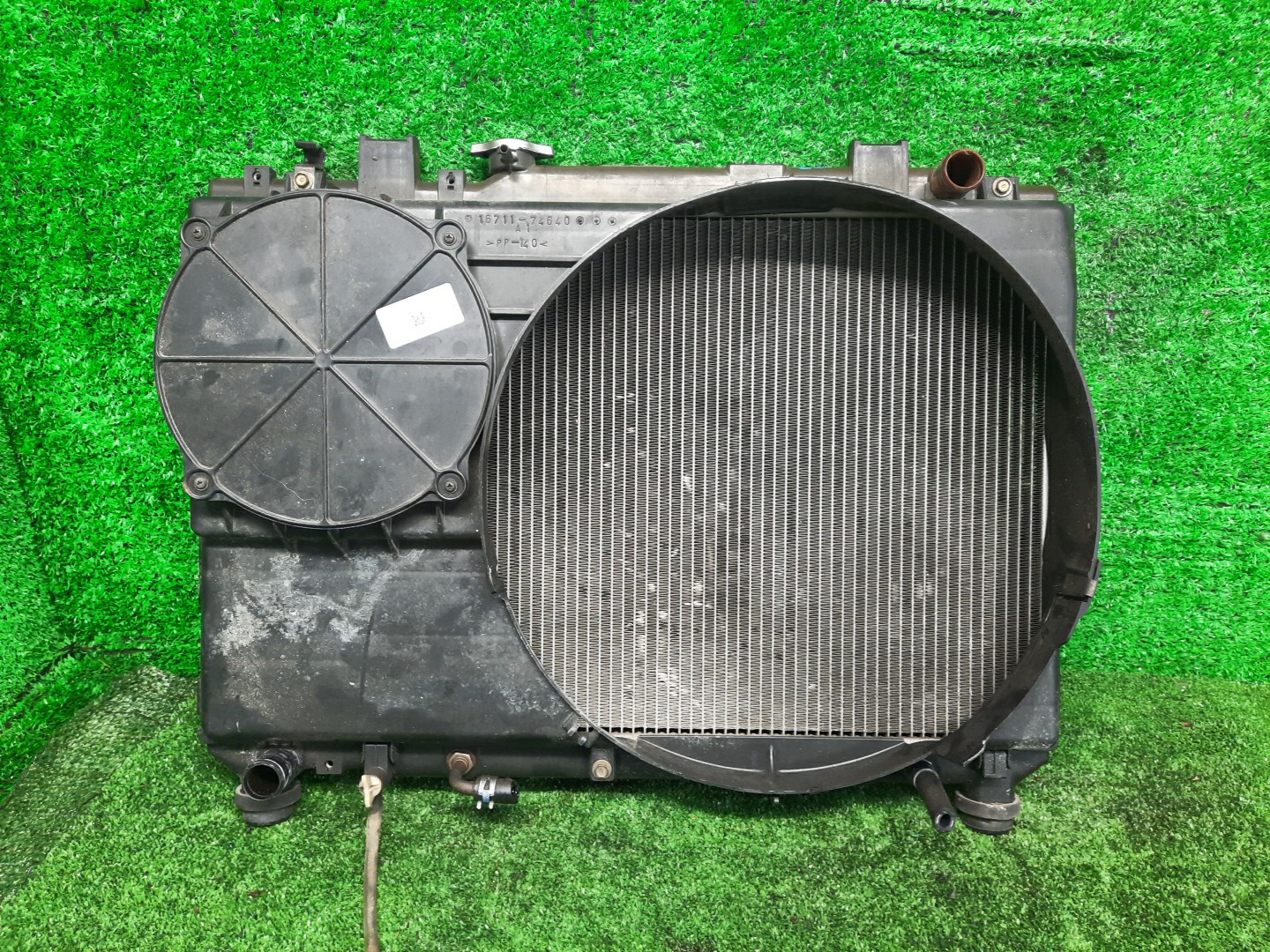 Радиатор основной TOYOTA TOWN ACE NOAH, LITE ACE NOAH, NOAH SR40G, SR50G 3S-FE 6017 1 ракурс