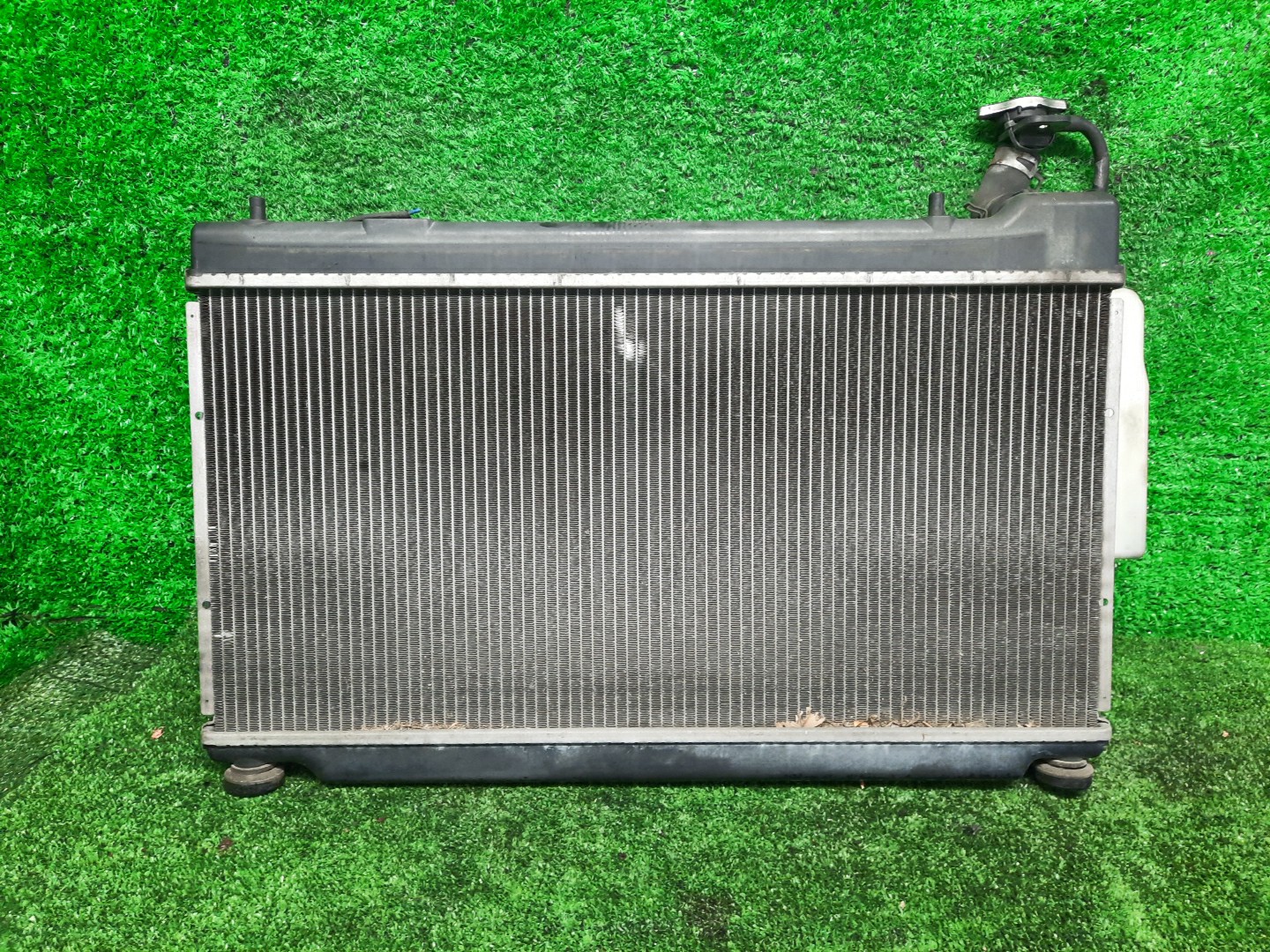 Радиатор основной HONDA FIT, JAZZ GD2, GD3, GD4, GD1 L13A 6020 2 ракурс