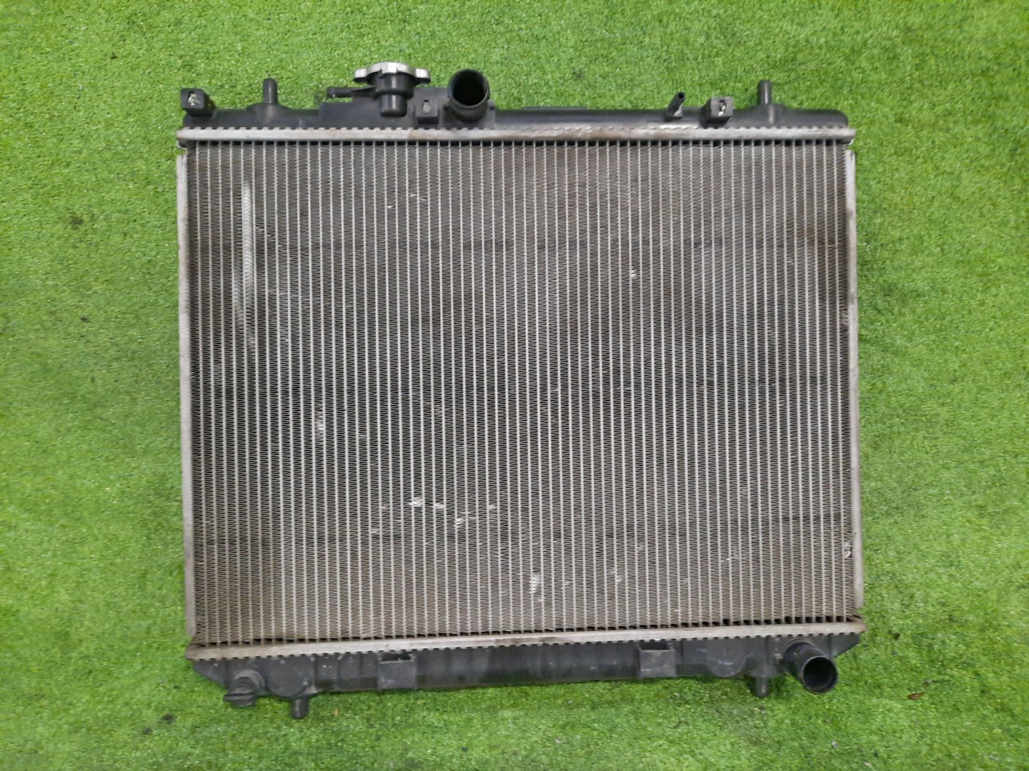 Радиатор основной TOYOTA TERIOS, CAMI J100G, J102G, J100E, J102E, J122E HC-EJ 6151 2 ракурс