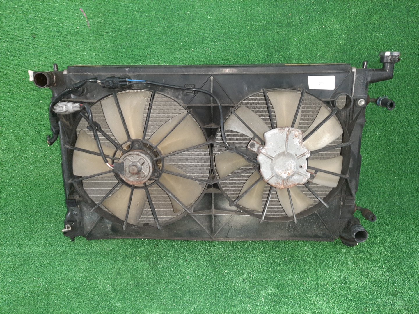Радиатор основной TOYOTA VISTA SV55 3S-FE 6177 1 ракурс