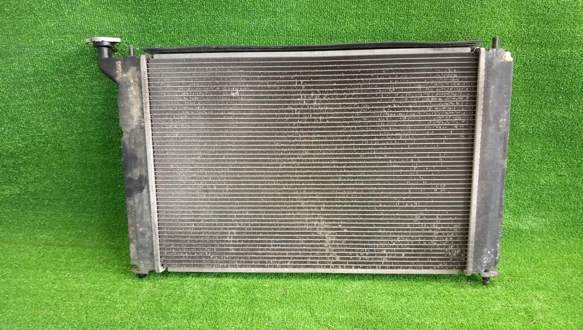 Радиатор основной TOYOTA ALLION ZZT240, NZT240, AZT240, ZZT245 1ZZ-FE 6307 2 ракурс