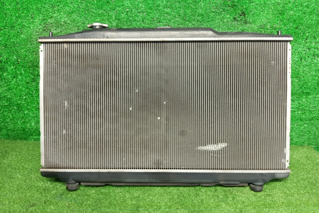 Радиатор основной HONDA INSPIRE CP3 J35A 6400 2 ракурс
