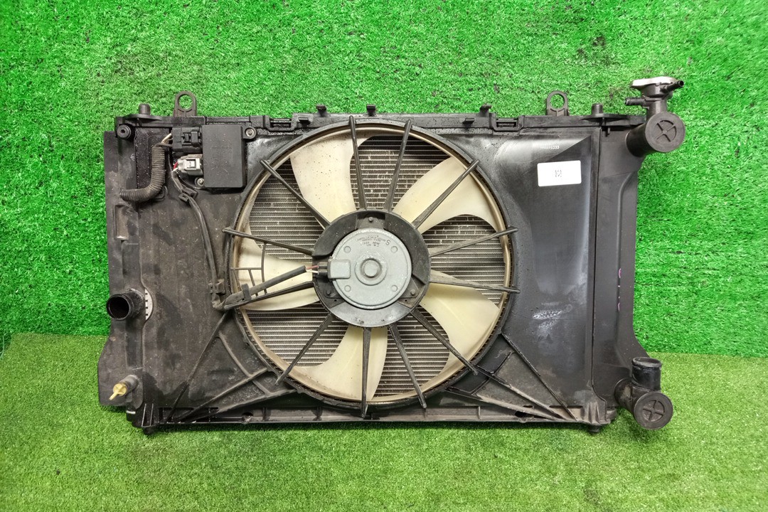 Радиатор основной TOYOTA AXIO, COROLLA FIELDER, COROLLA  AXIO, FIELDER NZE141, NZE144, ZRE142, ZRE144, ZRE144G, ZRE142G, NZE144G, NZE141G 1NZ-FE, 2ZR-FE, 2ZR-FAE 6440 1 ракурс