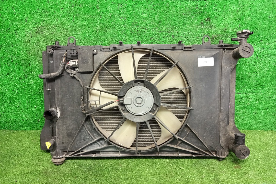 Радиатор основной TOYOTA AXIO, COROLLA FIELDER, COROLLA  AXIO, FIELDER NZE141, NZE144, ZRE142, ZRE144, ZRE144G, ZRE142G, NZE144G, NZE141G 1NZ-FE, 2ZR-FE, 2ZR-FAE 6445 1 ракурс