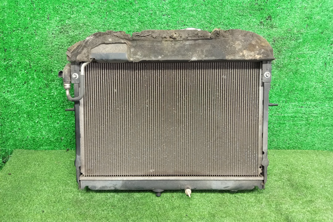 Радиатор основной MAZDA BONGO SLP2T L8 6448 2 ракурс
