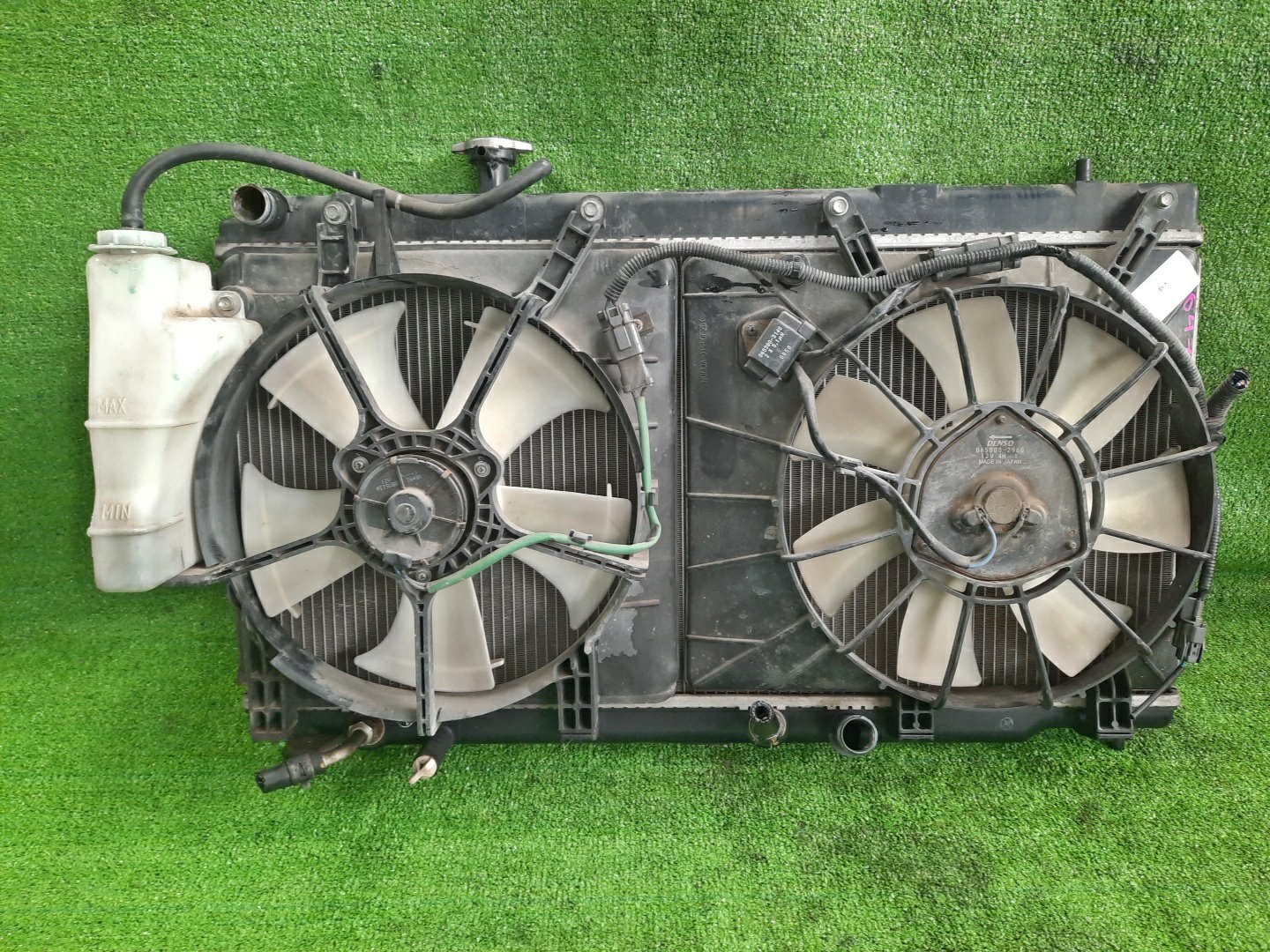 Радиатор основной HONDA AIRWAVE GJ1, GJ2 L15A 6470 1 ракурс