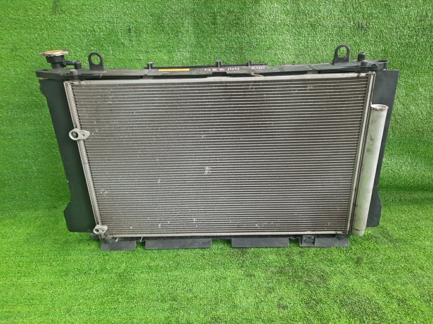 Радиатор основной TOYOTA AXIO, COROLLA FIELDER, COROLLA  AXIO, FIELDER NZE141, NZE144, ZRE142, ZRE144, ZRE144G, ZRE142G, NZE144G, NZE141G 1NZ-FE, 2ZR-FE, 2ZR-FAE 6472 2 ракурс