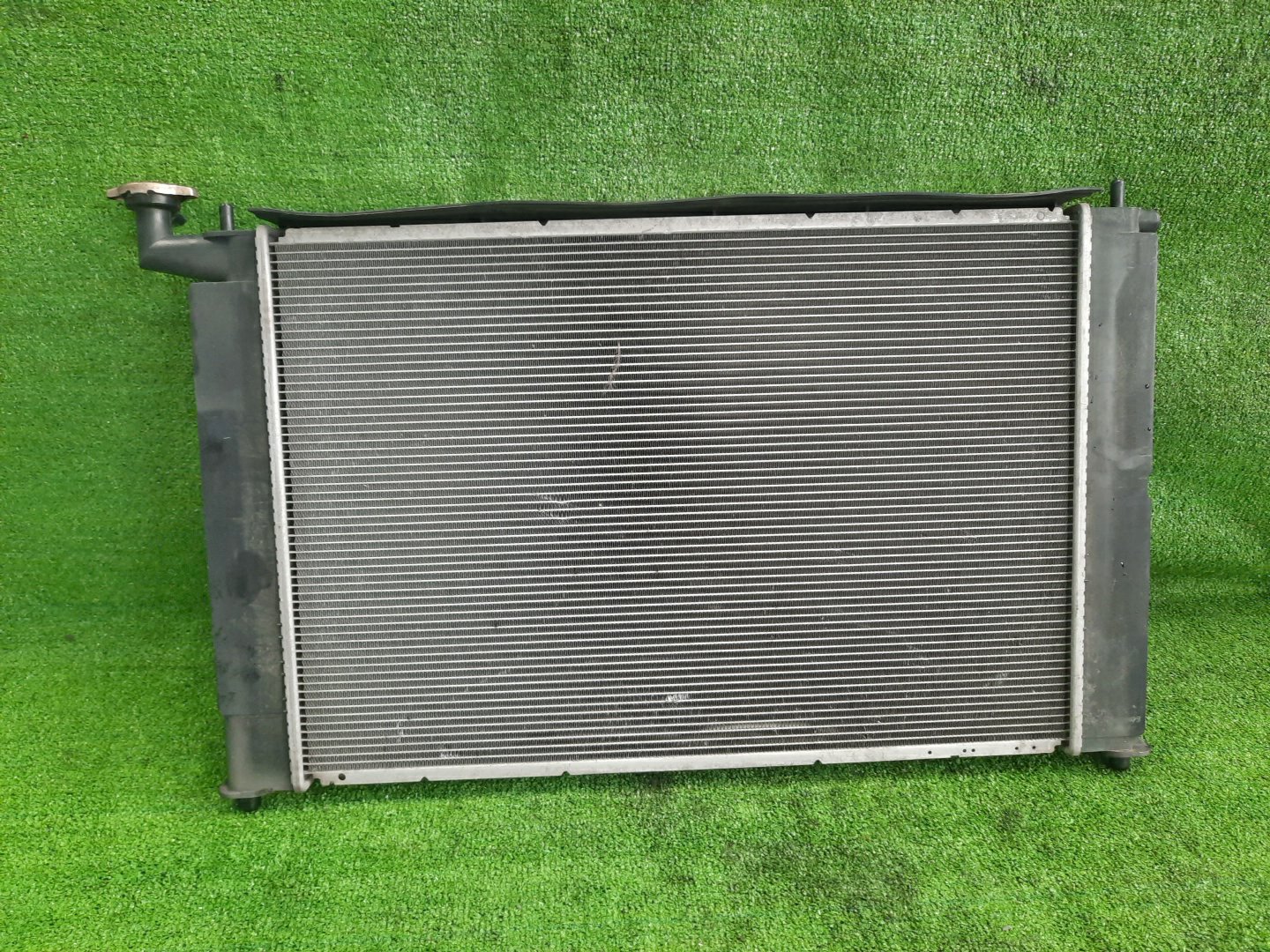 Радиатор основной TOYOTA ISIS ZGM15, ZGM15W, ANM10G, ZGM10G, ANM15G, ZNM10G, ZGM11G, ZGM15G, ZNM10, ZNM10W, ANM10, ANM10W, ANM15, ANM15W, ZGM10, ZGM10W, ZGM11, ZGM11W 2ZR-FAE 6480 2 ракурс