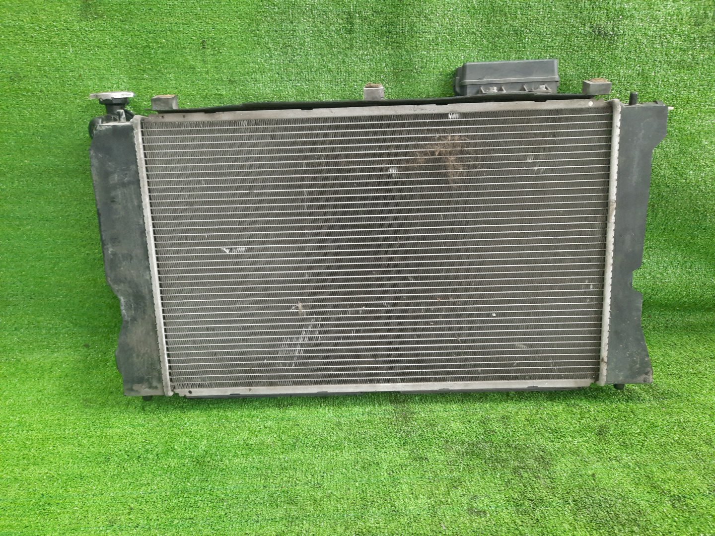 Радиатор основной TOYOTA AVENSIS ZZT251, AZT250, AZT255, AZT251 2AZ-FSE 6487 2 ракурс